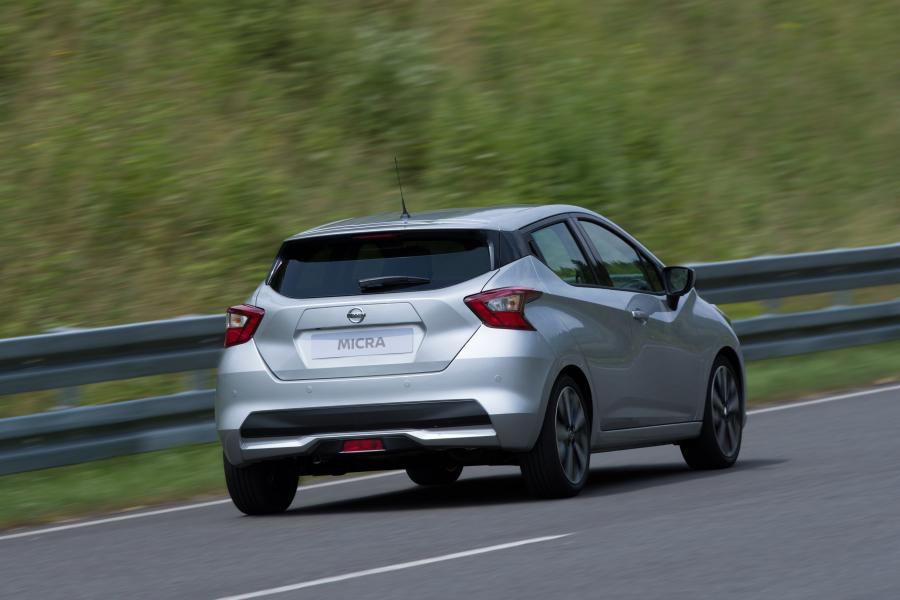  Nissan Micra 2017 года  (фото 23 из 30)